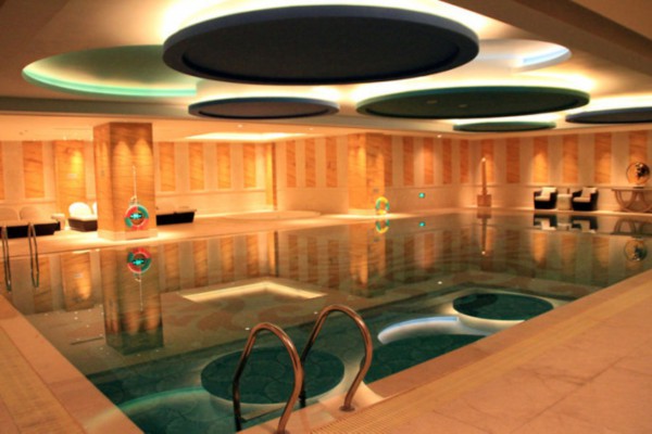 成都桑拿温泉，养生休闲新体验(成都市区温泉桑拿酒店)